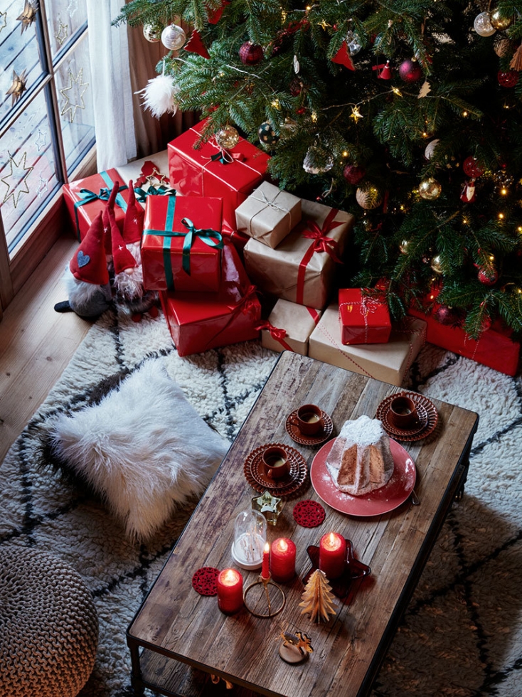 Чудесный праздничный коттедж в лесу от Zara Home