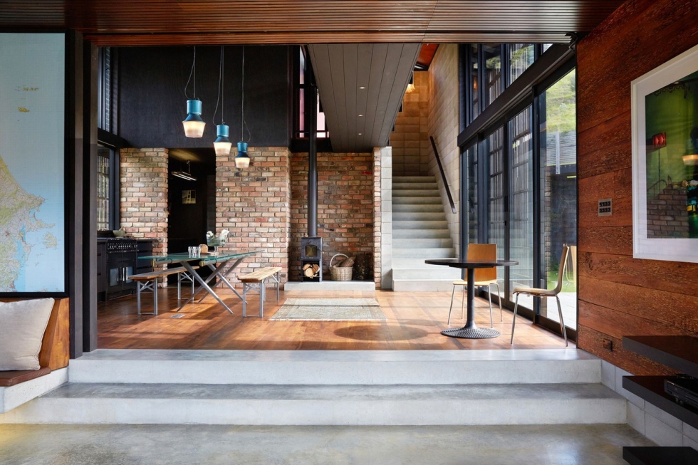 Традиционные элементы архитектуры в современной доме в Новой Зеландии