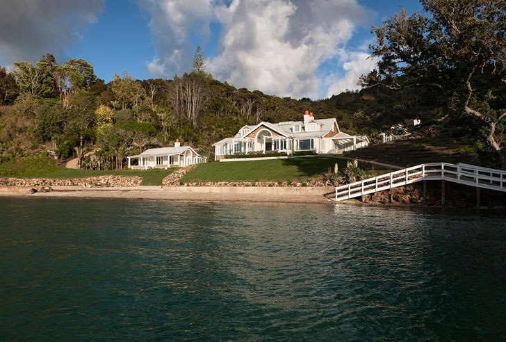 Восхитительный дом на берегу в Новой Зеландии