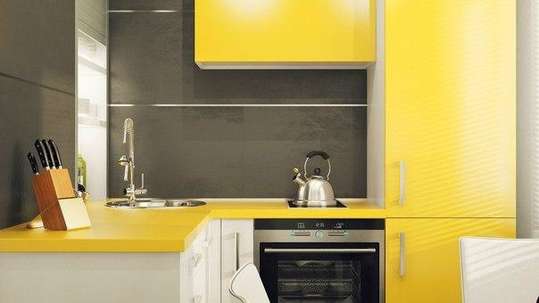 Компактная маленькая кухня с ярким цветовым акцентом в интерьере