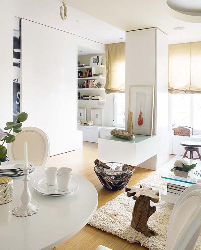 Дизайн двухкомнатной квартиры площадью 53 м2 со сдвижной перегородкой и очаровательнейшей душевой