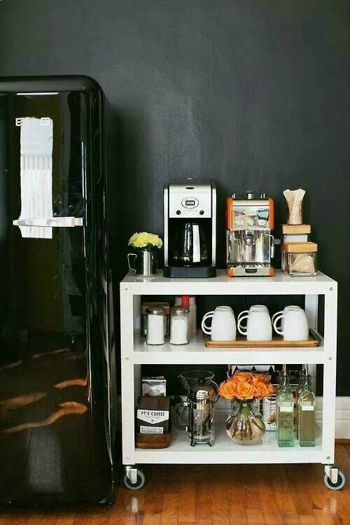 Для всех любителей кофе и чая. The Coffee & Tea Station and Storage