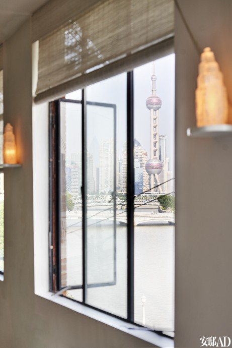 Апартаменты испанского дизайнера Тучо Иглесиаса на берегу реки Сучжоу в Шанхае