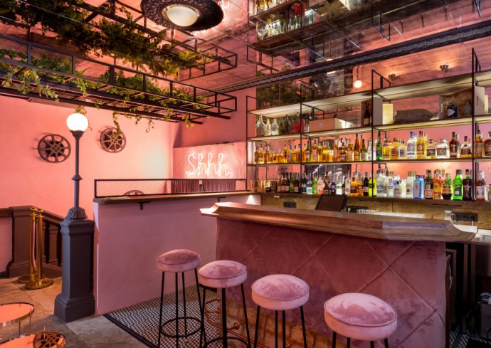 Бар Pink Room Speakeasy в Киеве