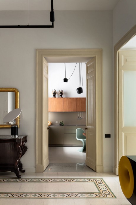 Квартира в палаццо XIX века в Неаполе, Италия