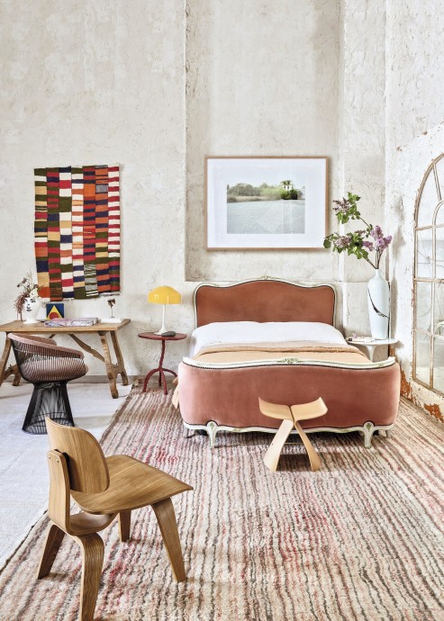 Лофт фотографа Маноло Иллера и писательницы Кристины Лопес Баррио в Мадриде