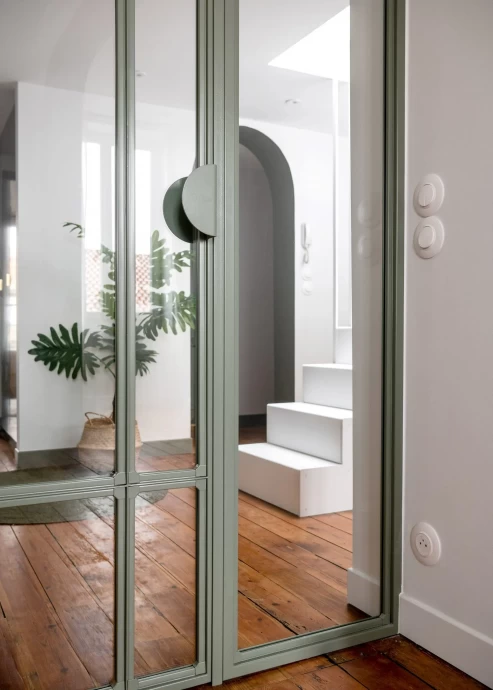 Квартира с террасой в Бордо Квартира с террасой в Бордо