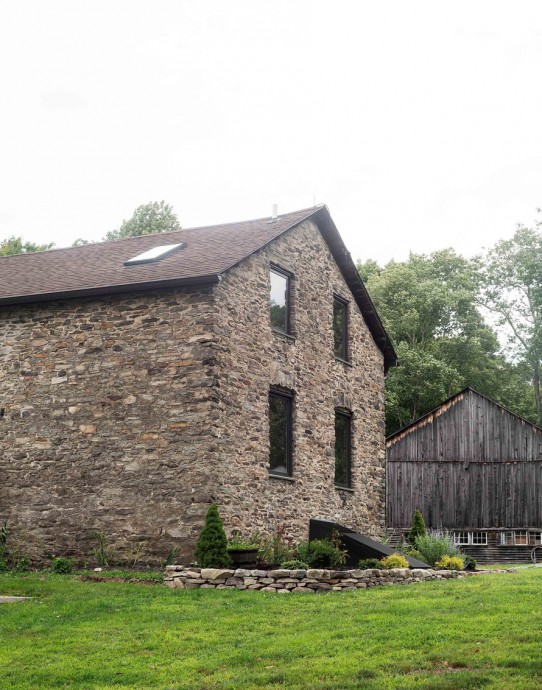 Фермерский дом 1780 года постройки в северных Аппалачах, США