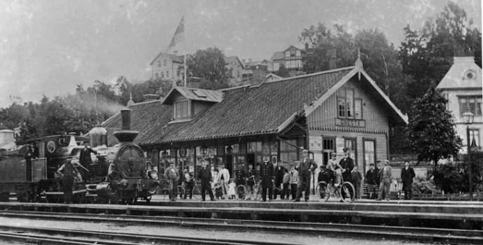 Усадьба 1910 года постройки в местечке Гнеста недалеко от Стокгольма Усадьба 1910 года постройки в местечке Гнеста недалеко от Стокгольма