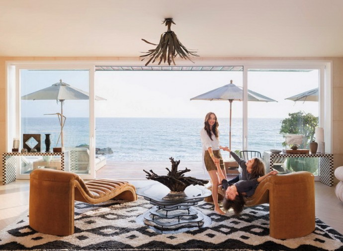 Пляжый дом дизайнера Келли Уэстлер на берегу океана в Малибу