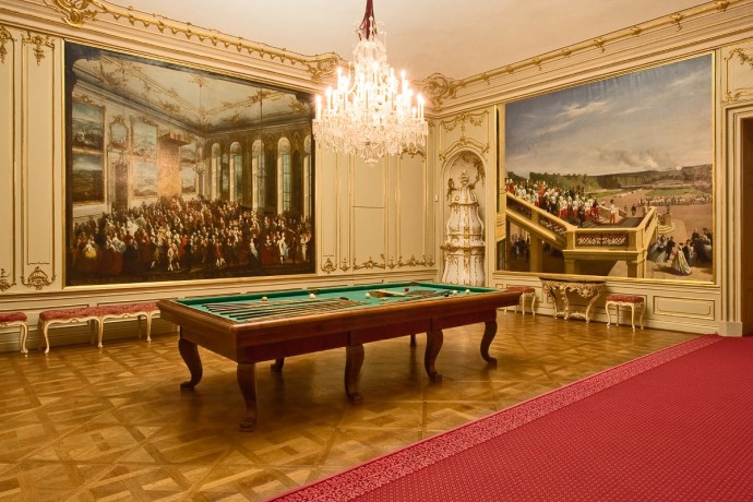 Дворец Шёнбрунн в Вене: летняя резиденция австрийских императоров династии Габсбургов
