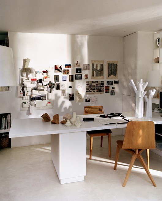 Дом дизайнера Ноэ Дюшофур-Лорана в пригороде Парижа