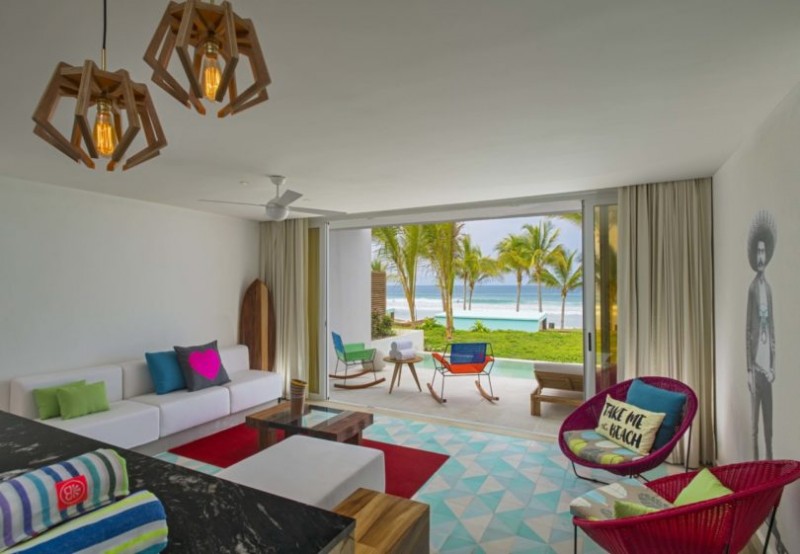 Красочный отель W Punta De Mita, расположенный на Ривьере-Наярит в Мексике Красочный отель W Punta De Mita, расположенный на Ривьере-Наярит в Мексике