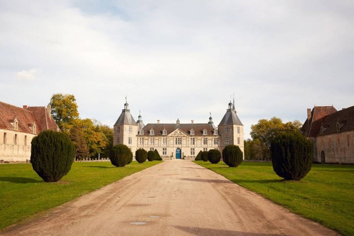 Замок герцогини Амели де Мак-Махон-де-Маджента в Бургундии