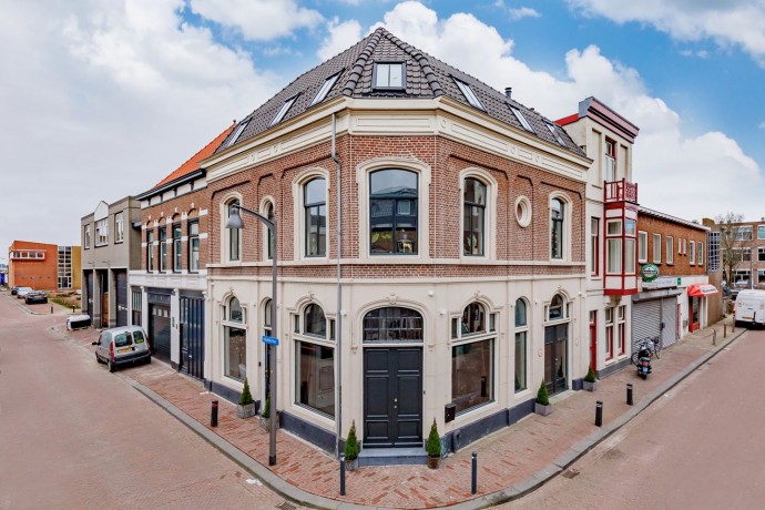 Дом 1877 года постройки в Нидерландах
