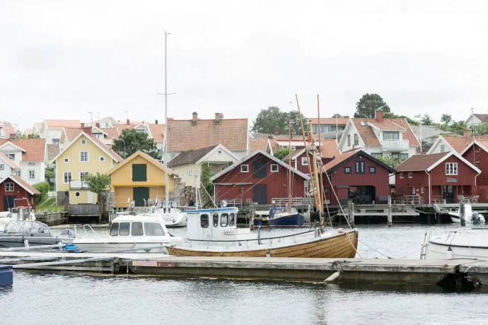 Дом семейной пары Моники и Пера в рыболовном поселении Фьельбака, Швеция