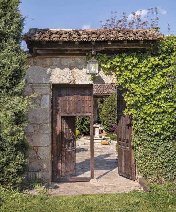 100-летний деревенский дом в испанской провинции Авила