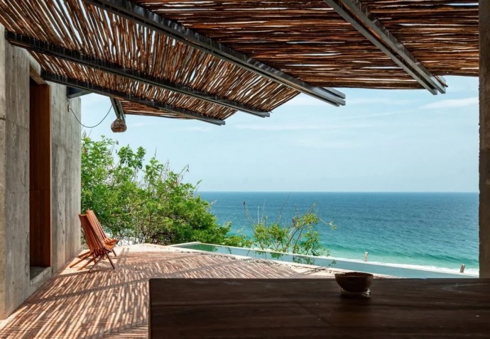 Дом для отдыха на берегу океана в Мексике