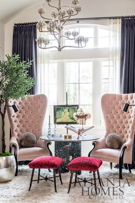 Выставочный дом Home for the Holidays Showhouse в Атланте, оформленный несколькими дизайнерами Выставочный дом Home for the Holidays Showhouse в Атланте, оформленный несколькими дизайнерами