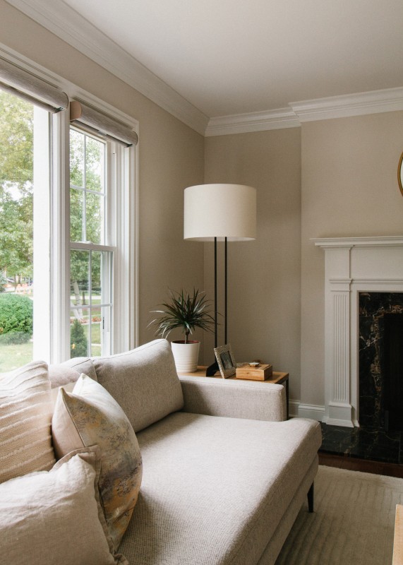 Коттедж, оформленный в нейтральных тонах Коттедж, оформленный в нейтральных тонах