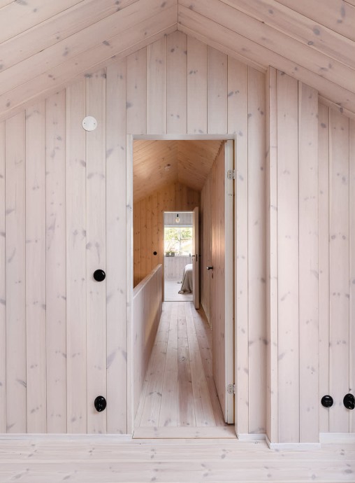 Современный деревянный дом площадью 98 м2 в шведской сельской местности