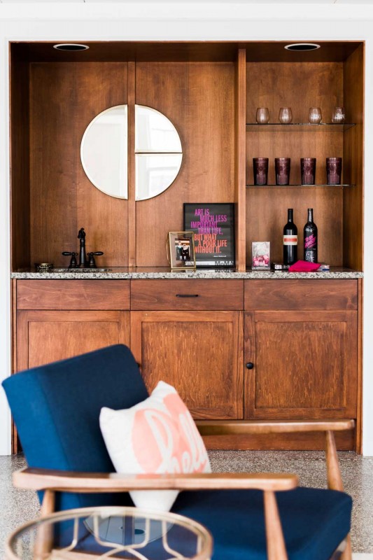 Офис дизайнерской компании Adore Your Walls в Де-Мойне, Айова