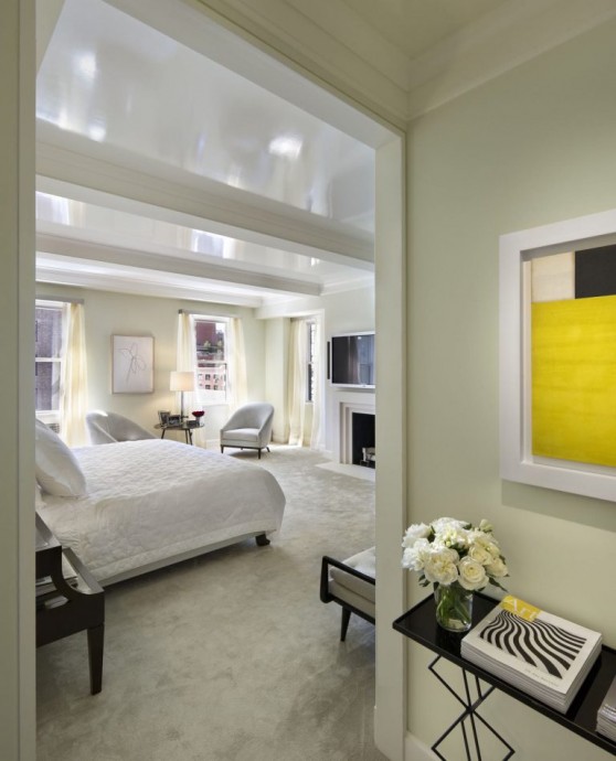 Современный интерьер нью-йоркской квартиры с элементами классики