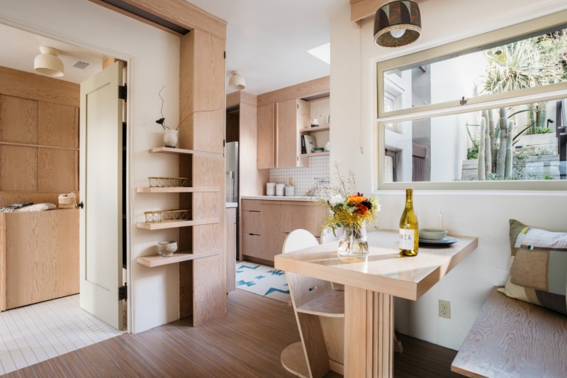Manola Court (или Sachs Apartments): 16-квартирная резиденция в Лос-Анджелесе