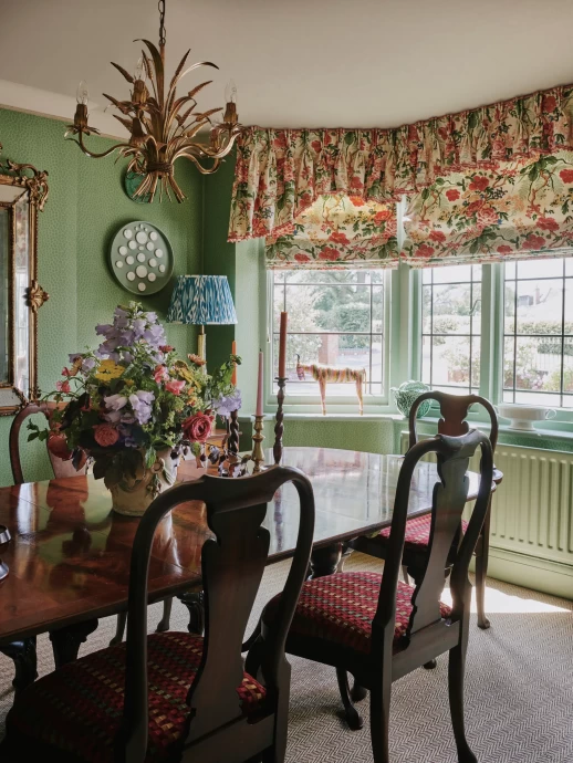 Дом амбассадора лакокрасочного бренда Farrow & Ball Патрика О'Доннелла в Вустершире, Великобритания Дом амбассадора лакокрасочного бренда Farrow & Ball Патрика О'Доннелла в Вустершире, Великобритания