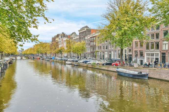 Богемная квартира (63 м2) с видом на канал в Амстердаме