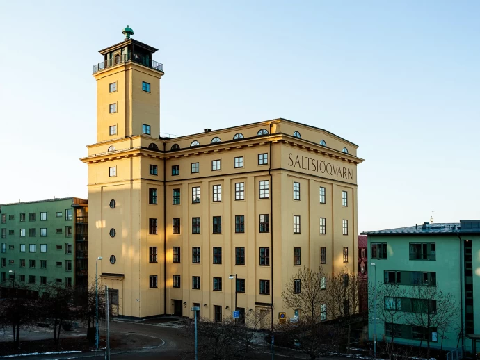 Квартира на территории бывшего завода 1923 года в Стокгольме (97 м2)