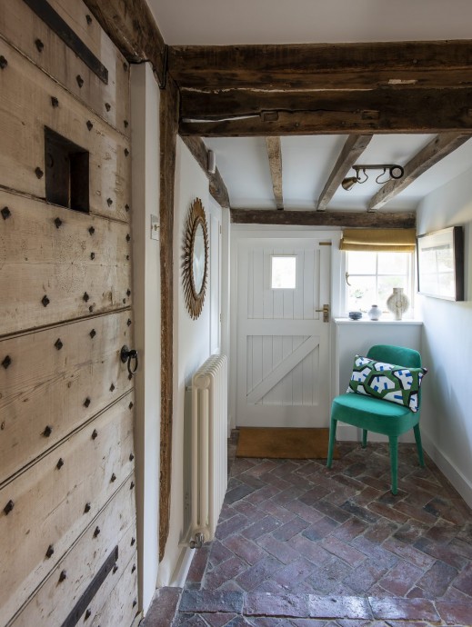 Отреставрированный 300-летний дом в деревне Франт, Великобритания