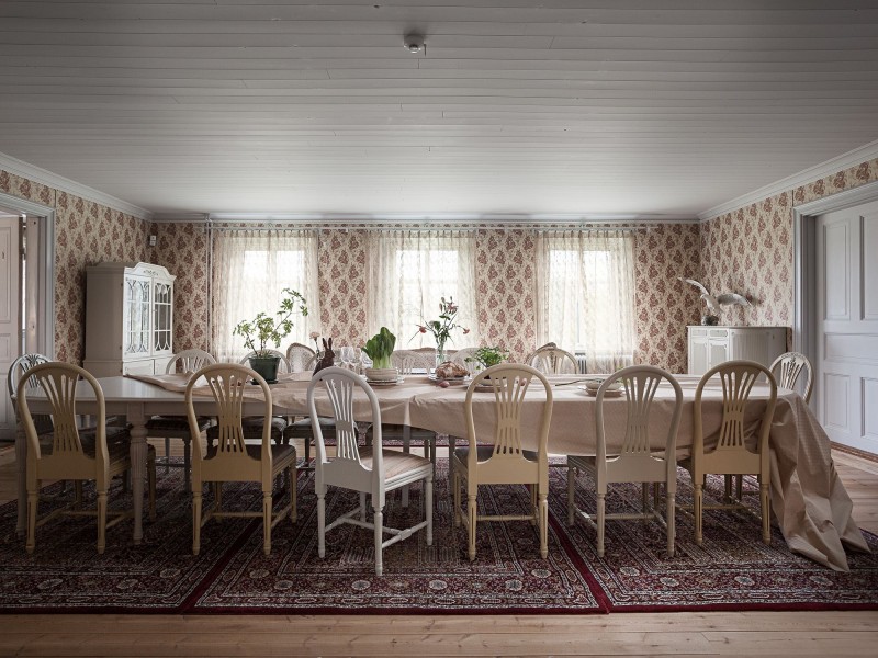 Капитально отремонтированный фермерский дом 1912 года постройки в Швеции