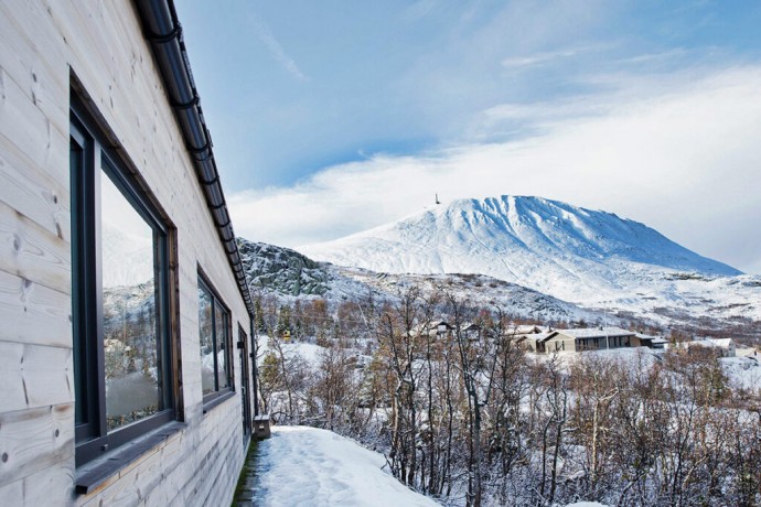 Дом с видом на гору Гаустатоппен в Норвегии