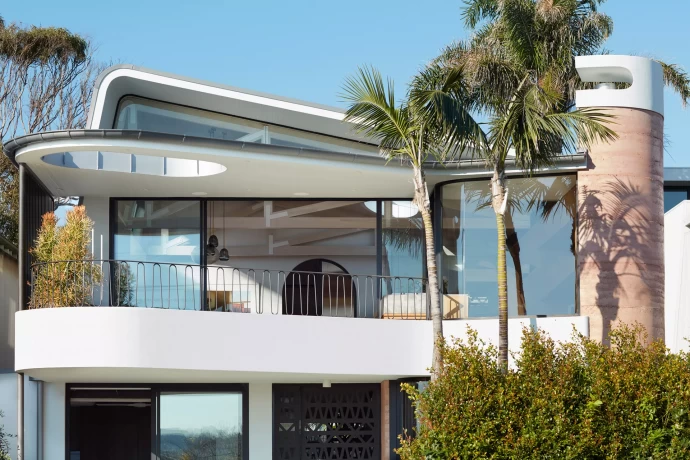 Современный дом с видом на океан в Сиднее