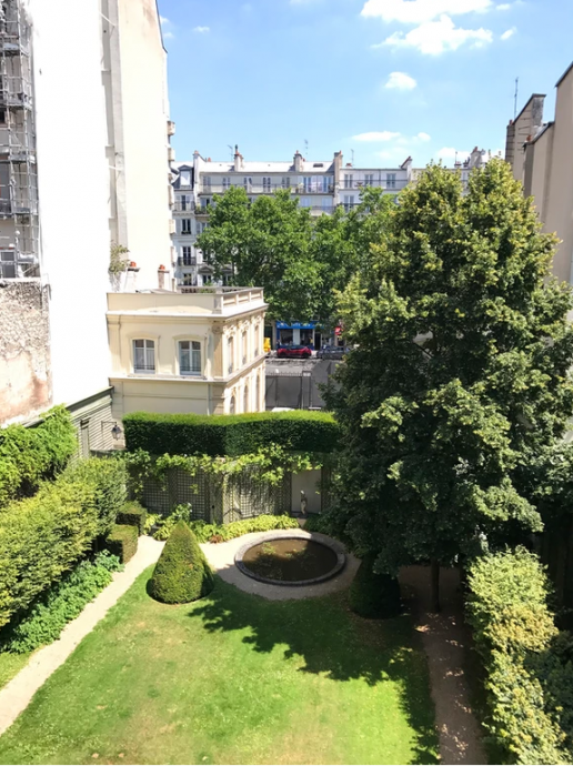 Апартаменты в историческом квартале Парижа Маре