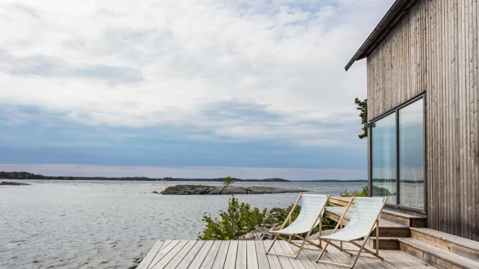 Прибрежный дом на острове Стокгольмского архипелага