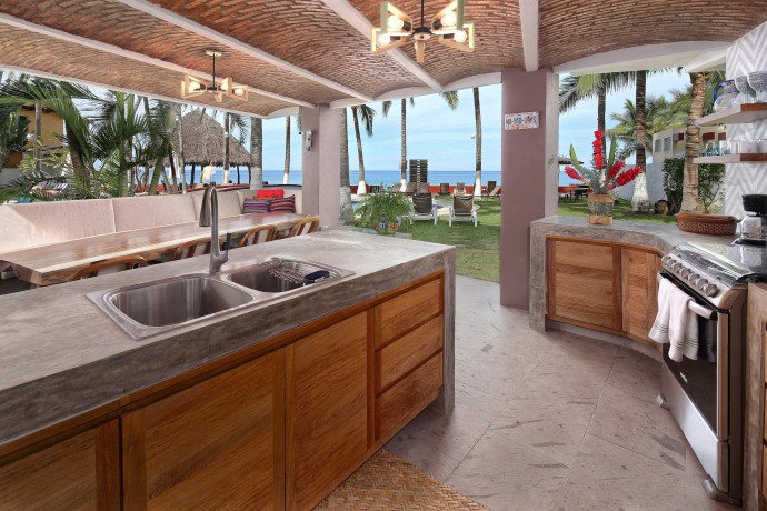 Гостиница Casa Palmar на берегу океана в деревне Саюлита, Наярит, Мексика Гостиница Casa Palmar на берегу океана в деревне Саюлита, Наярит, Мексика