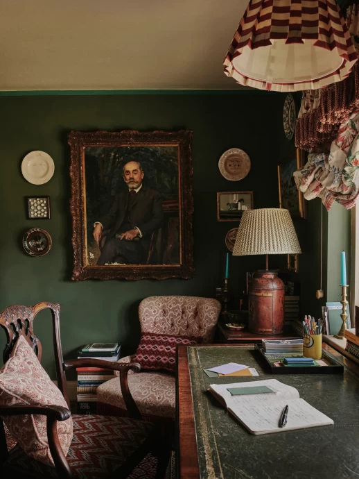 Дом амбассадора лакокрасочного бренда Farrow & Ball Патрика О'Доннелла в Вустершире, Великобритания Дом амбассадора лакокрасочного бренда Farrow & Ball Патрика О'Доннелла в Вустершире, Великобритания