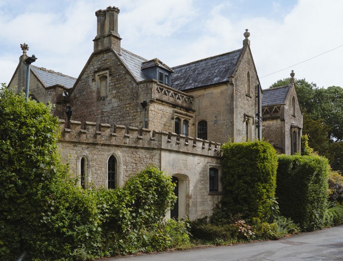 Готическая резиденция XIX века в графстве Уилтшир, Великобритания