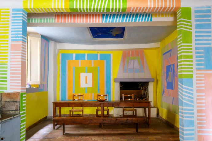 200-летний дом художника Брайана О'Доэрти и искусствоведа Барбары Новак в итальянской коммуне Тоди