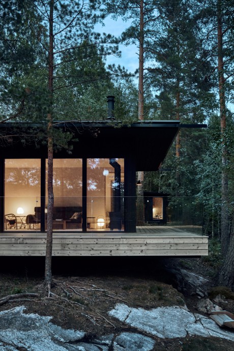 Дом посреди леса в Рауханниеми, Финляндия