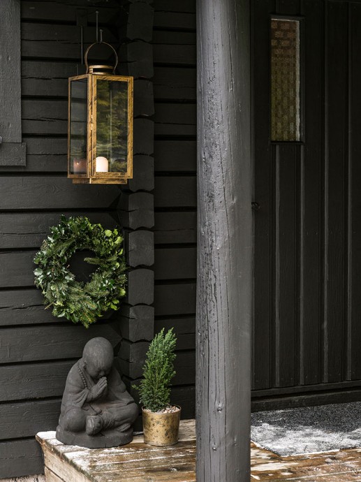 Очаровательный деревянный коттедж в Швеции