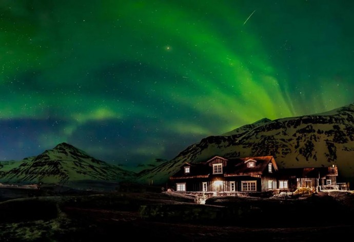 Уединённый отель Deplar Farm в Исландии