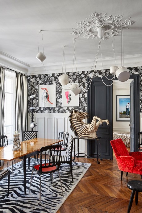Квартира креативного директора Christian Lacroix Maison Саши Валькхоффа в Париже