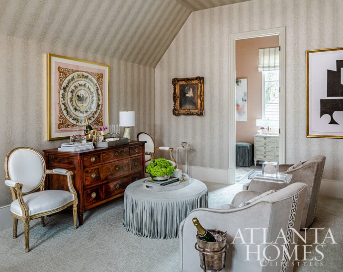 Выставочный дом Home for the Holidays Showhouse в Атланте, оформленный несколькими дизайнерами Выставочный дом Home for the Holidays Showhouse в Атланте, оформленный несколькими дизайнерами