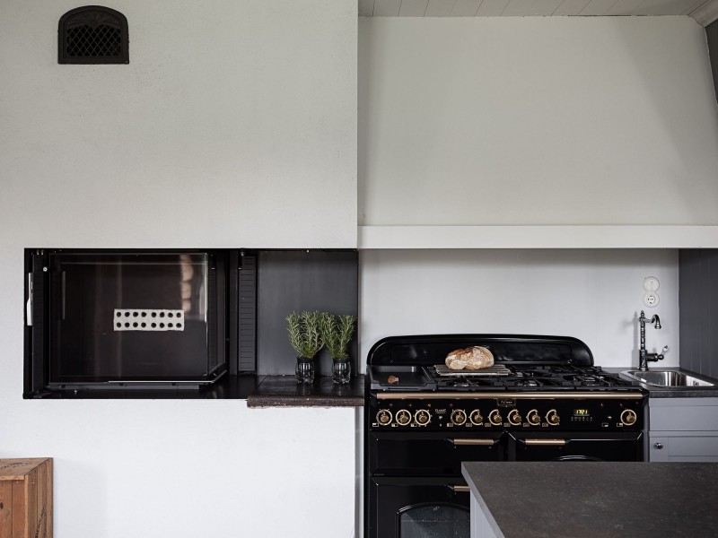 Капитально отремонтированный фермерский дом 1912 года постройки в Швеции