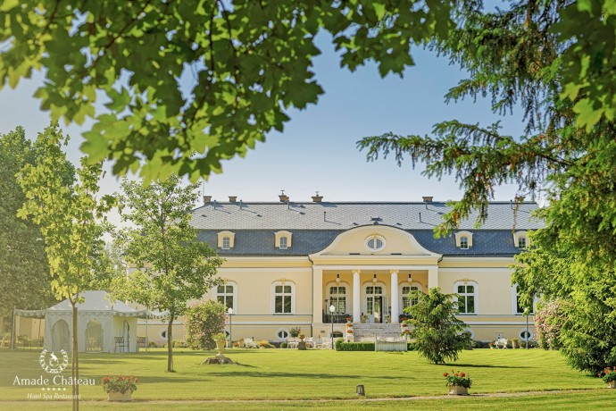 Отель Amade Château в городе Вракун, Словакия