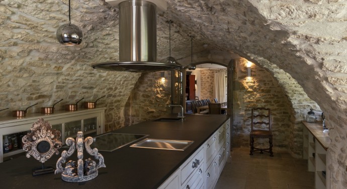 Каменный дом для отдыха в Провансе