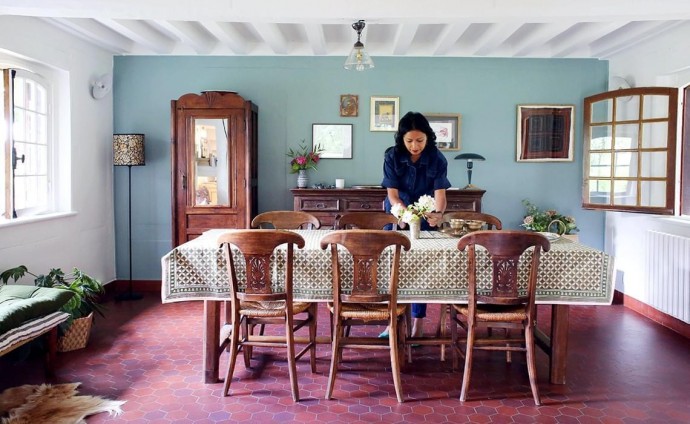 Дом создательницы текстильного бренда Jamini Уша Бора в деревушке Ле-Эрон, Франция